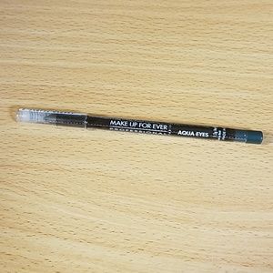 Make up for ever eye liner pencil